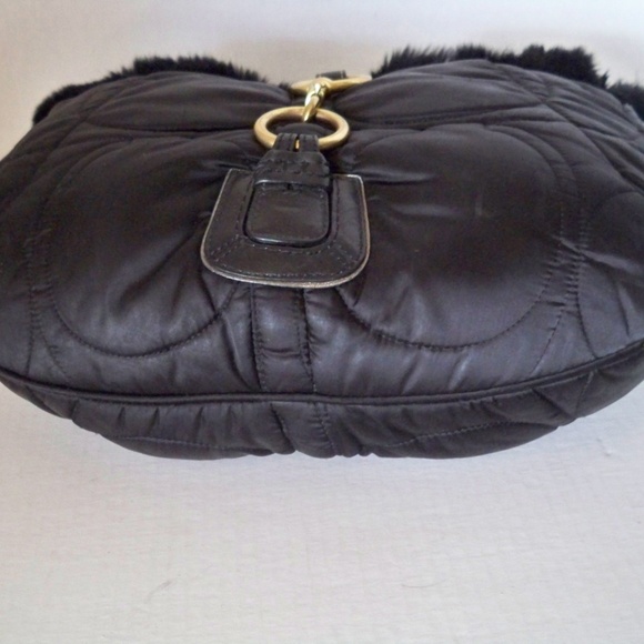 COACH #3587 SOHO SKI HOBO/RABBIT FUR TRIM HANDBAG - Picture 6 of 7
